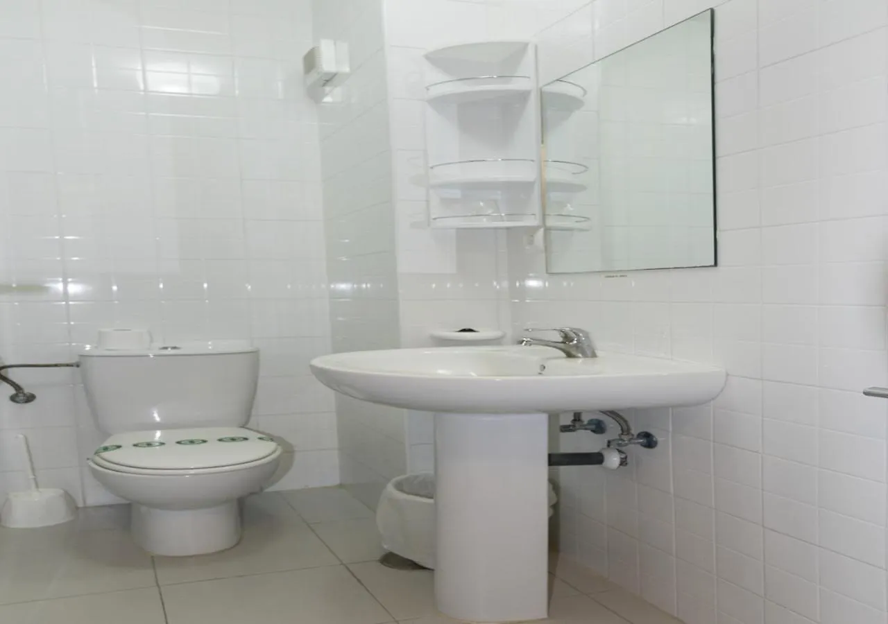 Hostel Albergue Inturjoven El Bosque Spain