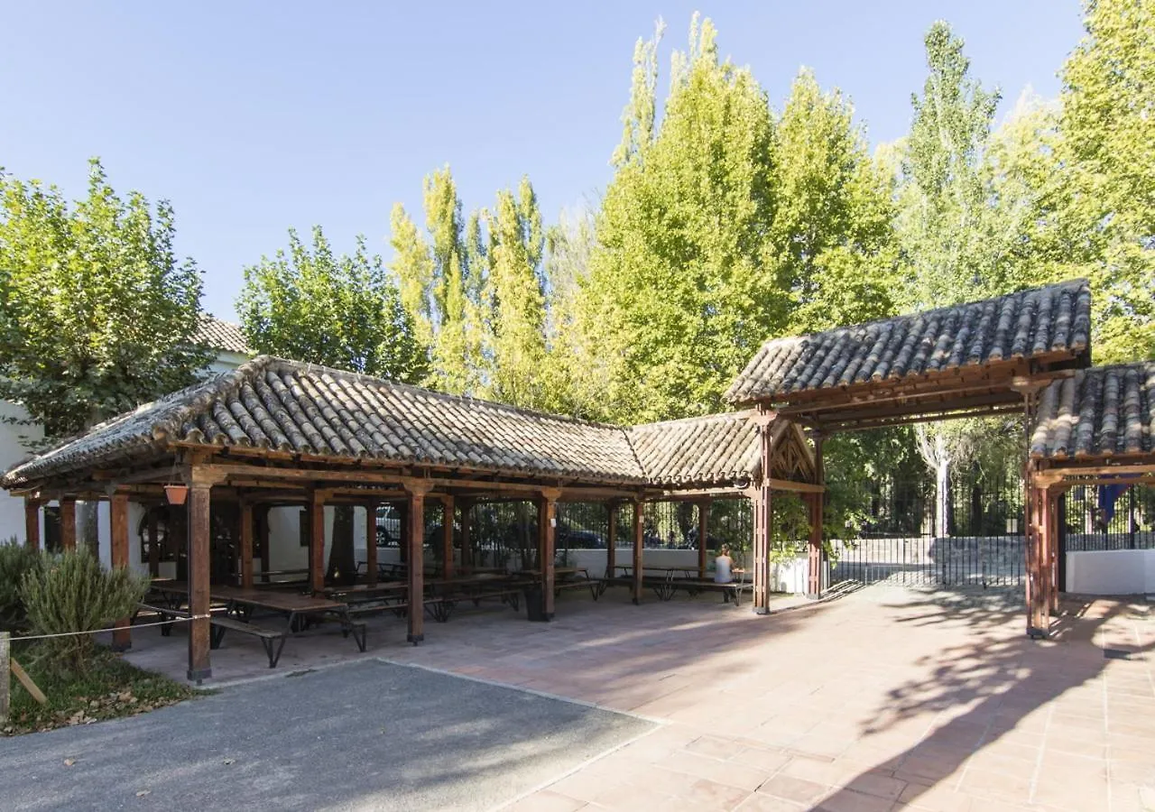 Albergue Inturjoven El Bosque